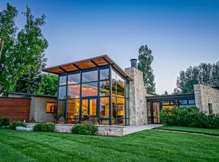 7983 Valmont Rd, Boulder, CO 80301