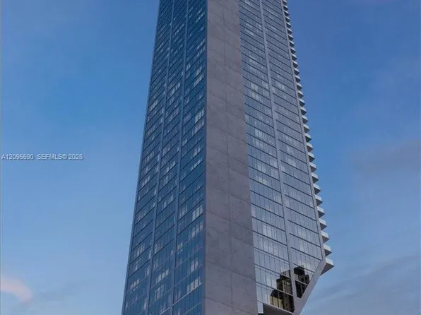 20 NE 11th St #2411, Miami, FL 33132