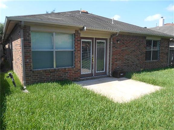 3rd image of 19122 Indian Stone Ln