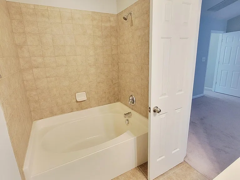 8827 Thornton Town Pl — Photo 37
