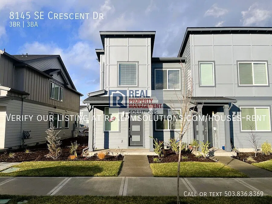 Welcome to this cozy and inviting home in a peaceful neighborhood! — Photo 1