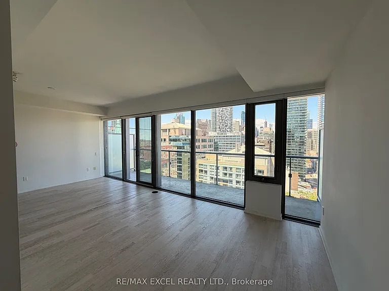 60 Colborne St #1901 — Photo 4