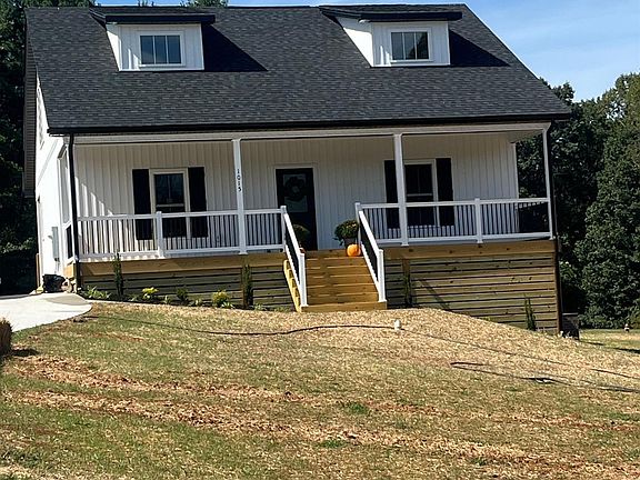3rd image of 1015 Nickolas Berten Way