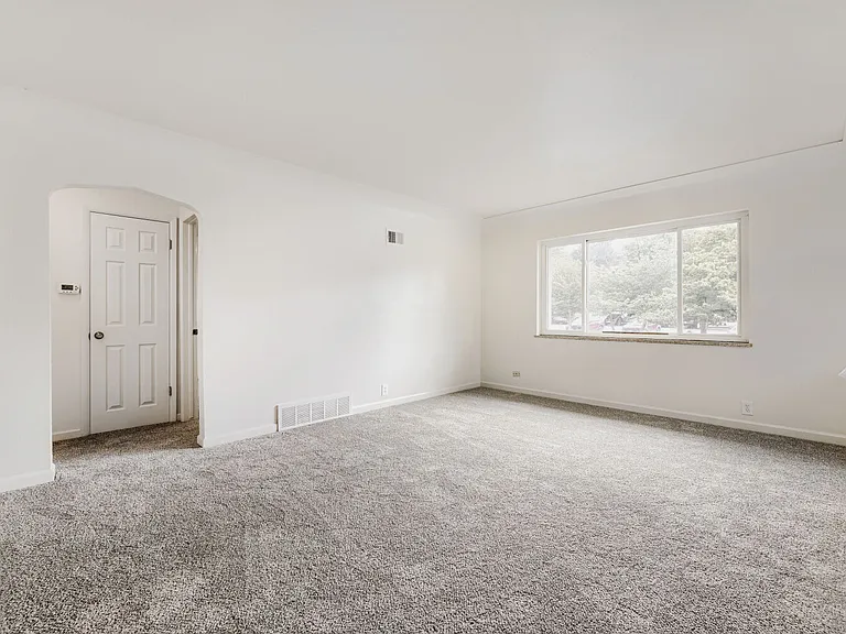 1892 S Garfield St #1892 — Photo 6
