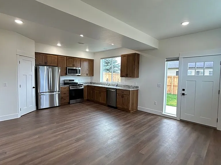 203 Amusement Ave — Photo 1