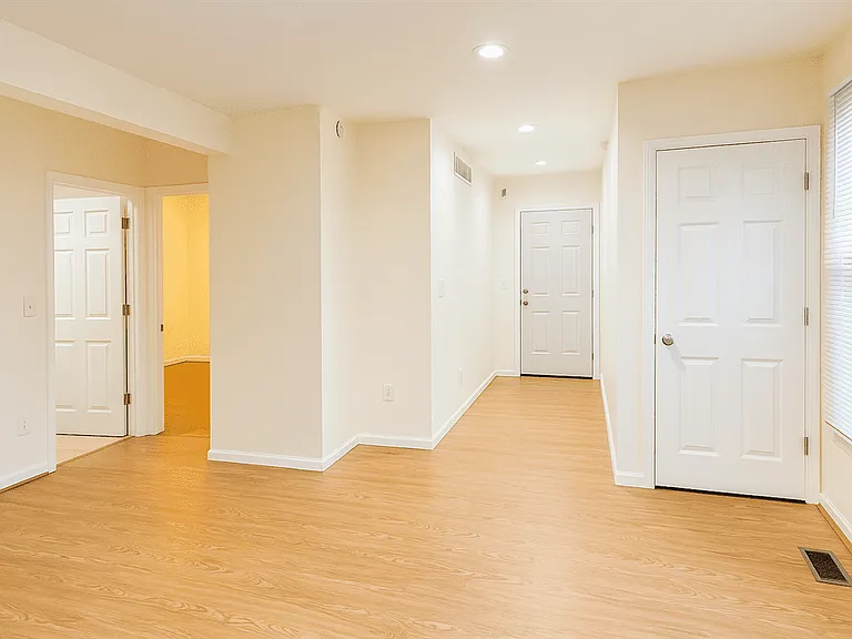 422 N Hamilton St #2 — Photo 12