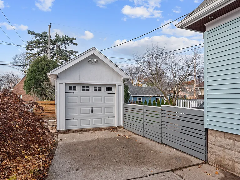 4929 N Idlewild Ave — Photo 10