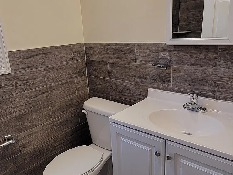 408 Niles St #2 — Photo 13