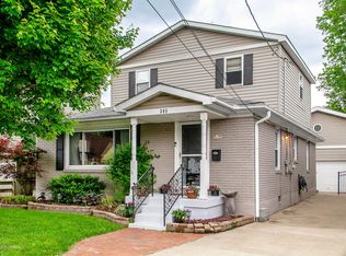 305 Fairlawn Rd, Saint Matthews, KY 40207