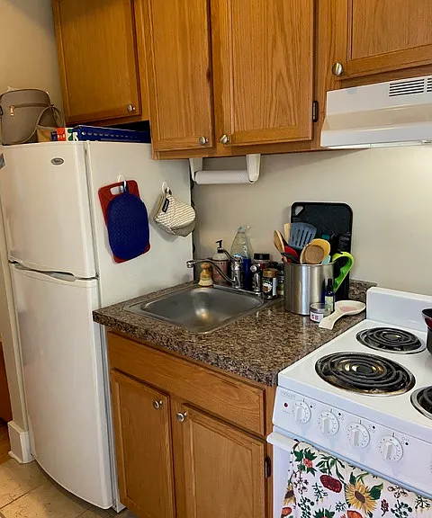 67 Oliver St #3 — Photo 8