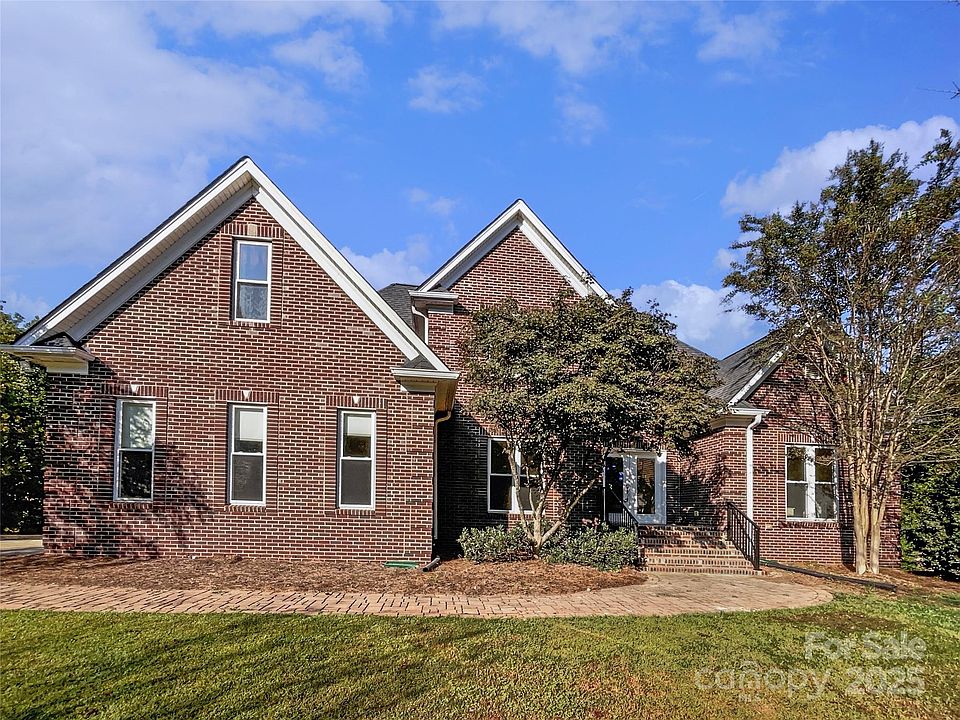 1st image of 6204 River Birch Dr