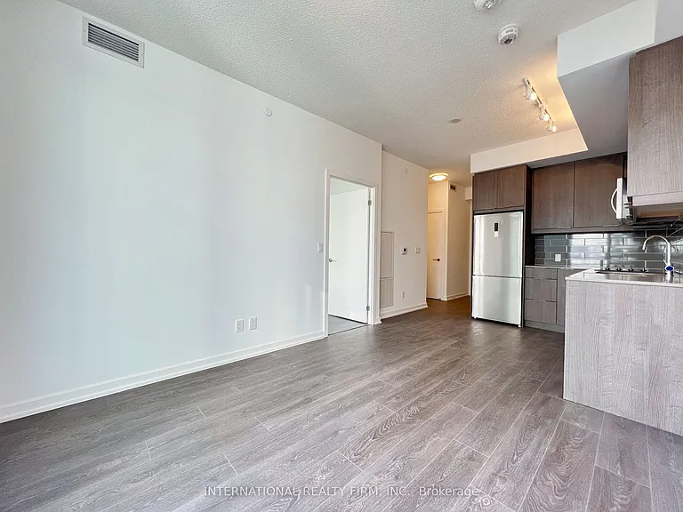 32 Forest Manor Rd #904 — Photo 26