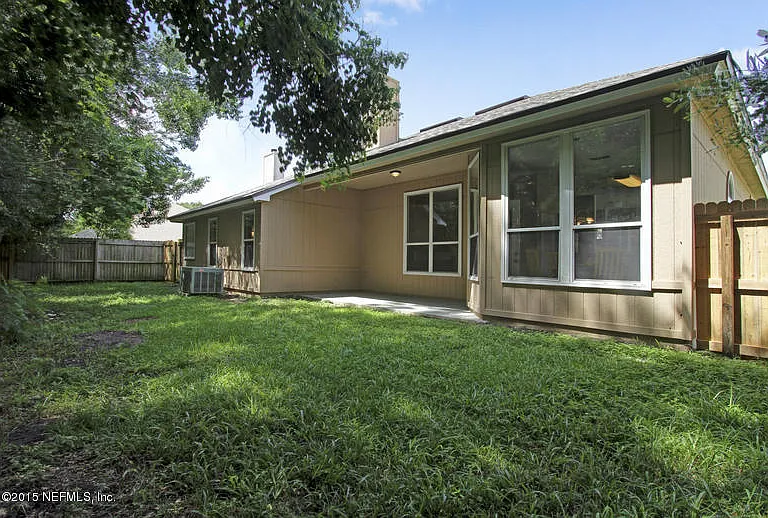 3385 Shauna Oaks Cir E — Photo 26