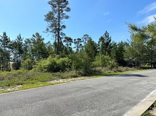 1735 Landing St, Carrabelle, FL 32322