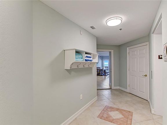 4th image of 2811 Atlantic Ave Unit 102