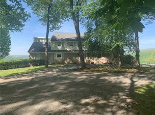 1066 Old Forbes Rd, Ligonier, PA 15658