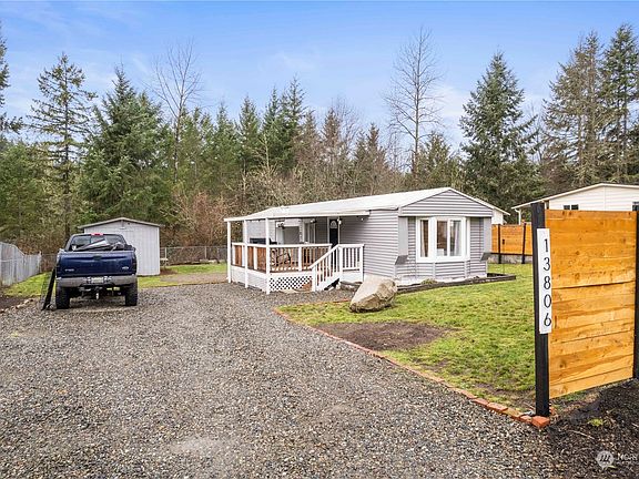 3rd image of 13806 215th Avenue E