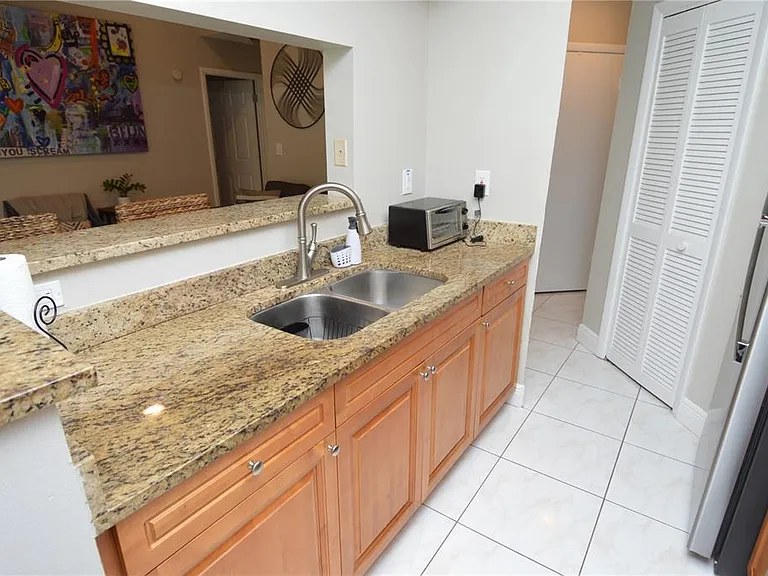 8752 Mallard Reserve Dr #203 — Photo 8