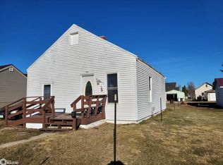 307 N 11th Ave, Marshalltown, IA 50158