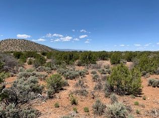34 Laguna Vista Dr, Chimayo, NM 87522