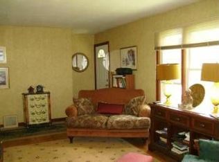 3508 Maplecrest Dr, Vestal, NY 13850