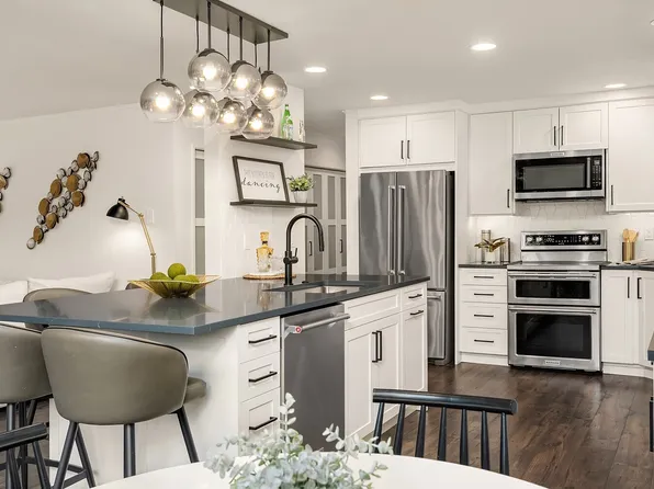 555 Kirkland Way #205, Kirkland, WA 98033