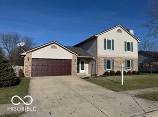 558 E Quail Ridge Dr, Westfield, IN 46074