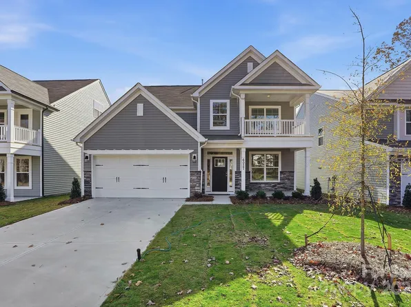 6027 Veld Ct, Charlotte, NC 28215