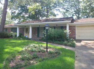 5353 Reddoch Dr, Jackson, MS 39211