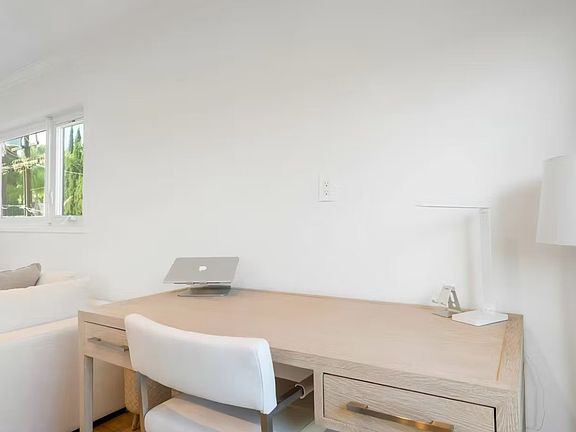 3rd image of 3407 Huxley St APT 31