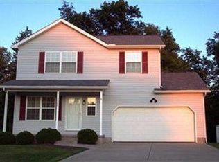 7988 Vanderslice Ct, Garrettsville, OH