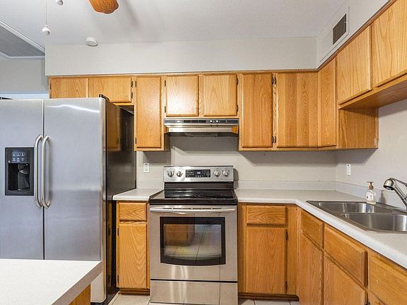 2nd image of 664 E Tyson St #A