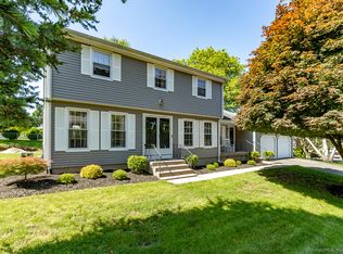 59 Valley Dr, Berlin, CT 06037