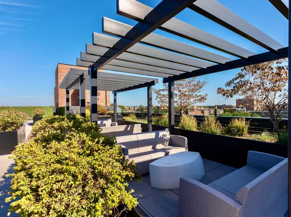 144-74 Northern Boulevard image 7 of 9