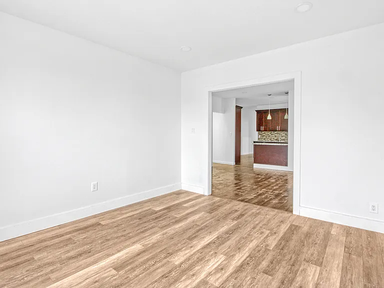327 Midwood St #2A — Photo 11