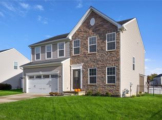 4662 Briar Hill Dr, Ravenna, OH 44266