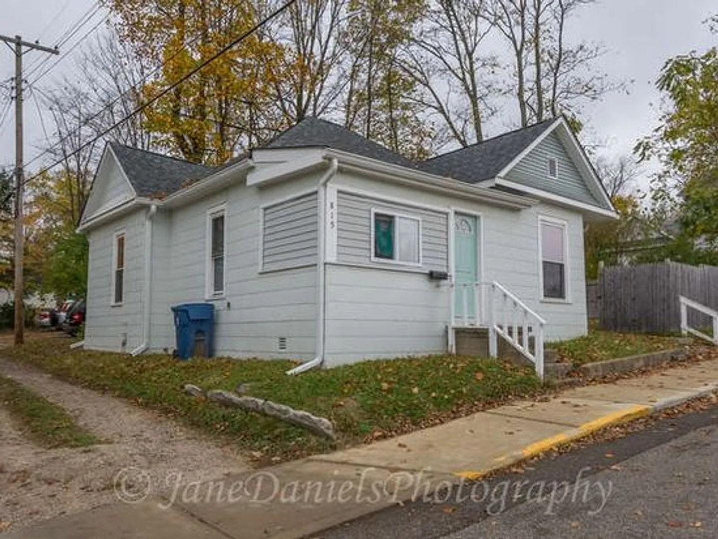 815 Grant — Photo 1