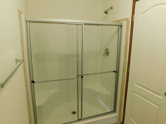 5th image of 867 N Lamb Blvd Spc 20