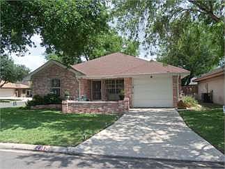 2nd image of 2308 Umbel St