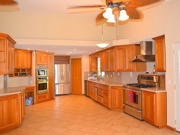 5th image of 11644 Sherwood Way