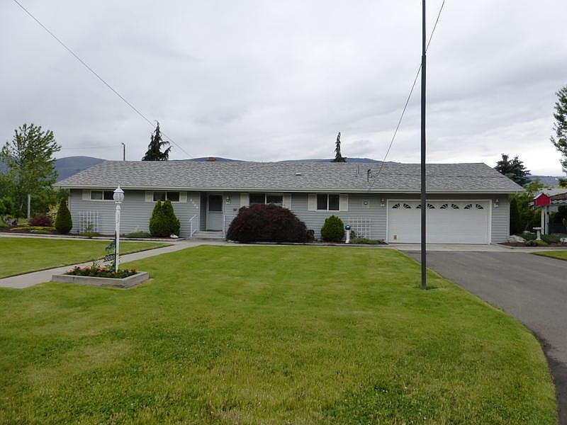2nd image of 3030 Rock Island Rd #1/2