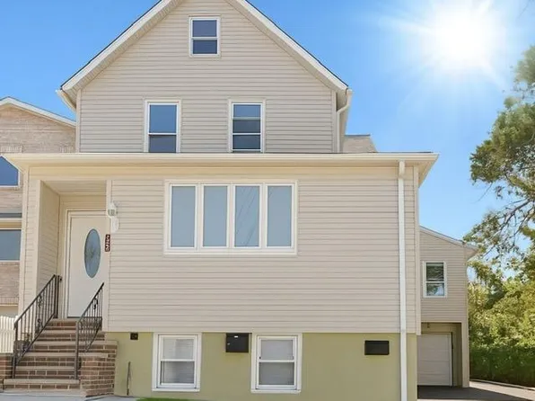 748 Pennsylvania Ave, Lyndhurst, NJ 07071