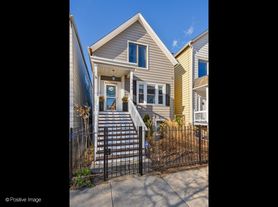 1424 W Diversey Pkwy, Chicago, IL