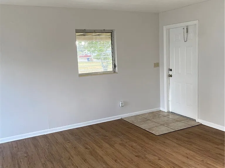 216 Oregon Way — Photo 11