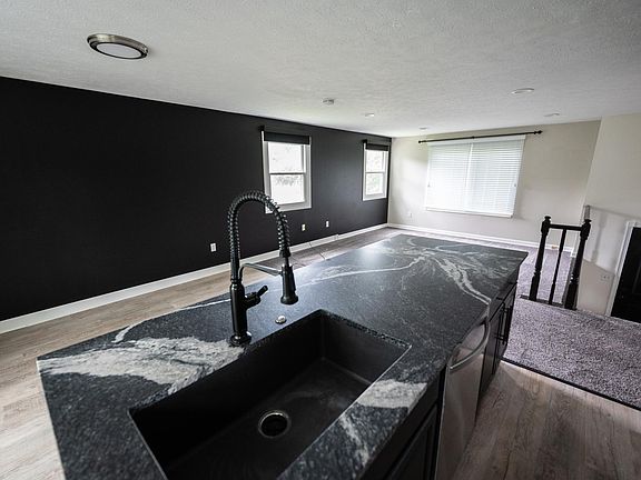 5th image of 10252 Belmeadow Dr