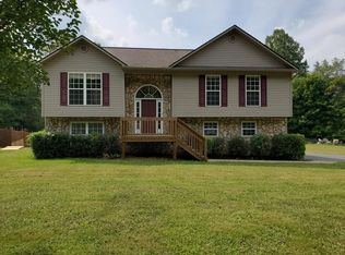 410 Highway 107, Unicoi, TN 37692
