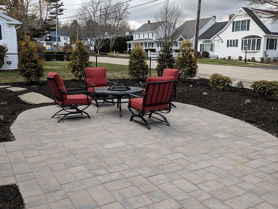 2nd image of 40 Ocean St