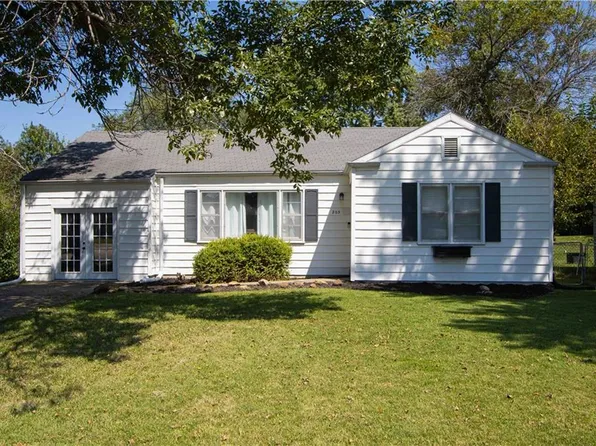 205 Larkin St, Warrensburg, MO 64093