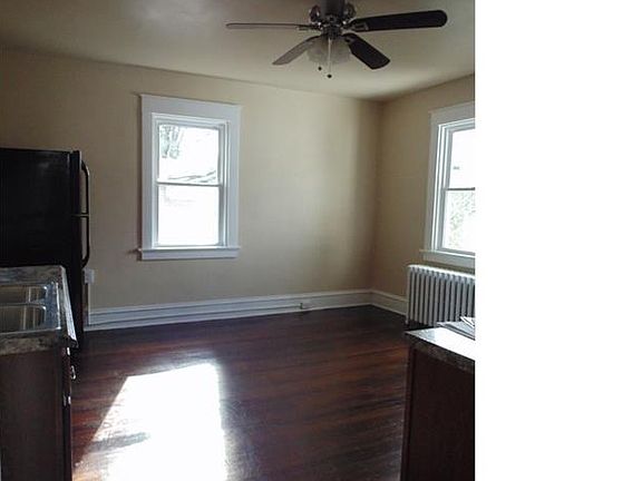 4th image of 4822 Chamberlayne Ave