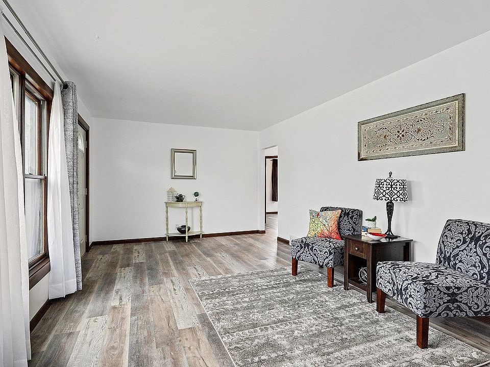 410 W Ryan St, Brillion, WI 54110 MLS 50280280 Zillow